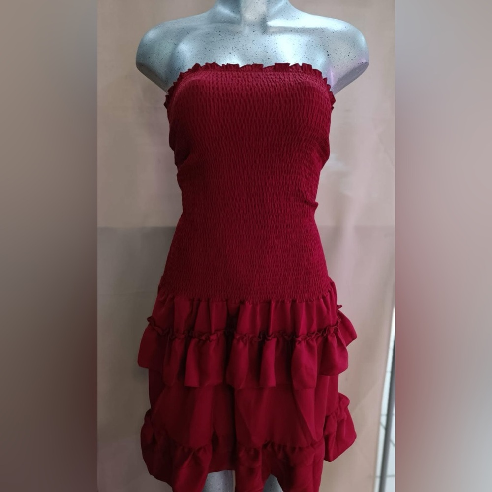 Coral strapless dress.